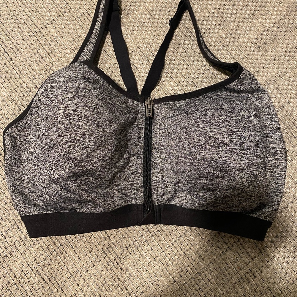Women's VS Gray Sports Bra